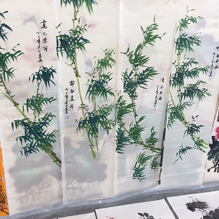 小周画廊的直播间