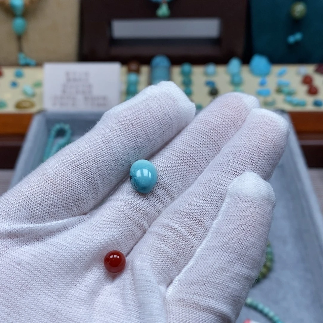 未镶嵌配饰南红玛瑙