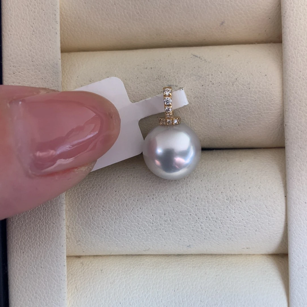 海水珍珠颈饰18K金镶嵌