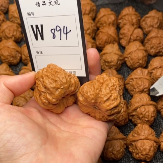 桃核吊坠我是第一百40