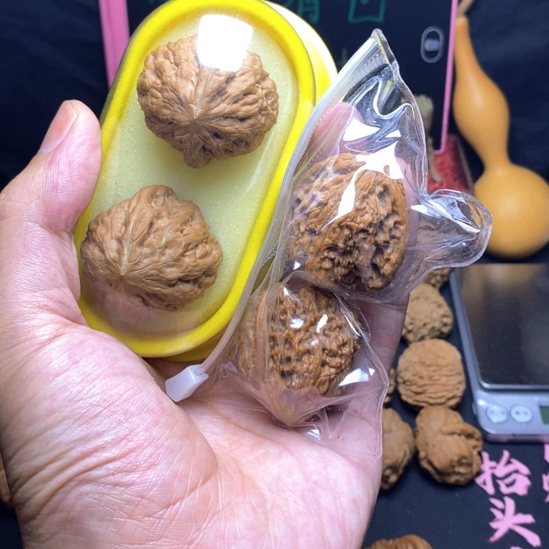文玩核桃吊坠铁锤妹妹三角疆全品