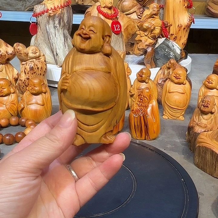 柏木太行崖柏弥勒佛