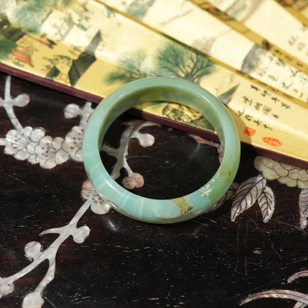 12.17香港王老板-玛瑙手镯2w63