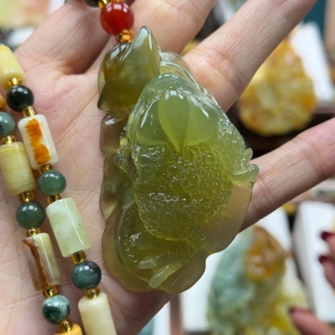 岫玉挂件未镶嵌挂件