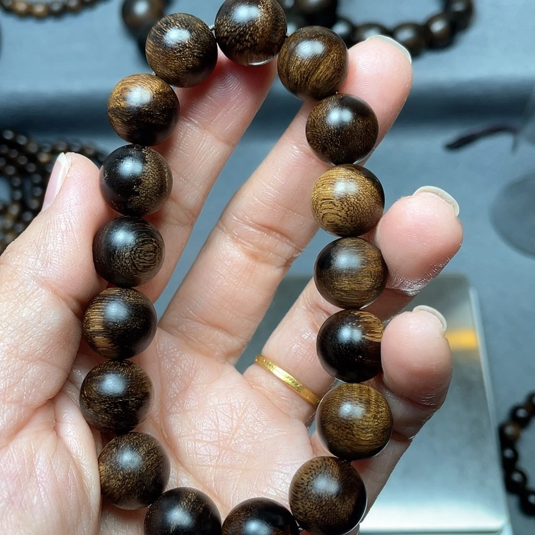 沉香手串?**?达拉干瘤疤1.2