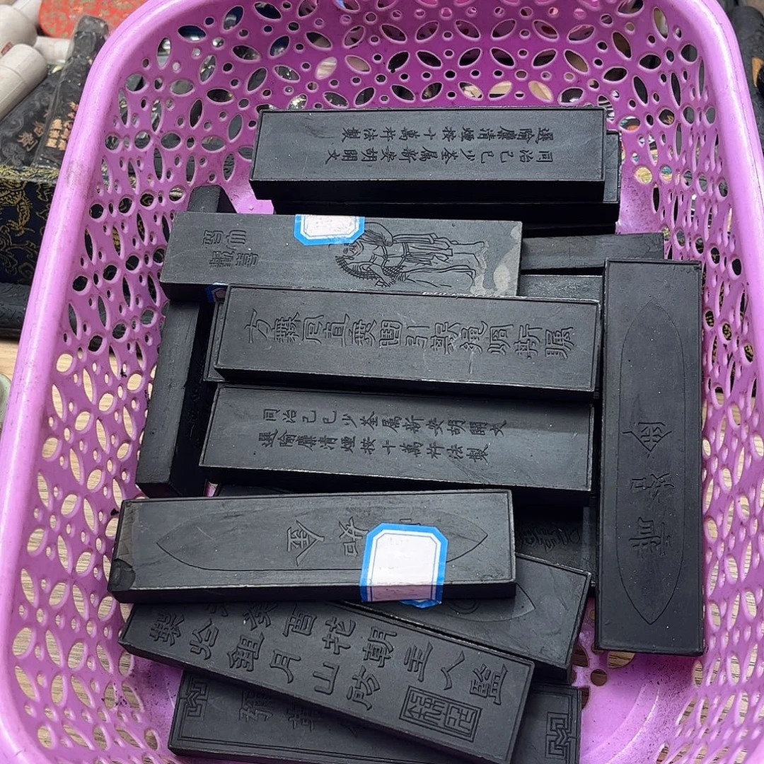 哈哈哈哈哈刚刚12条