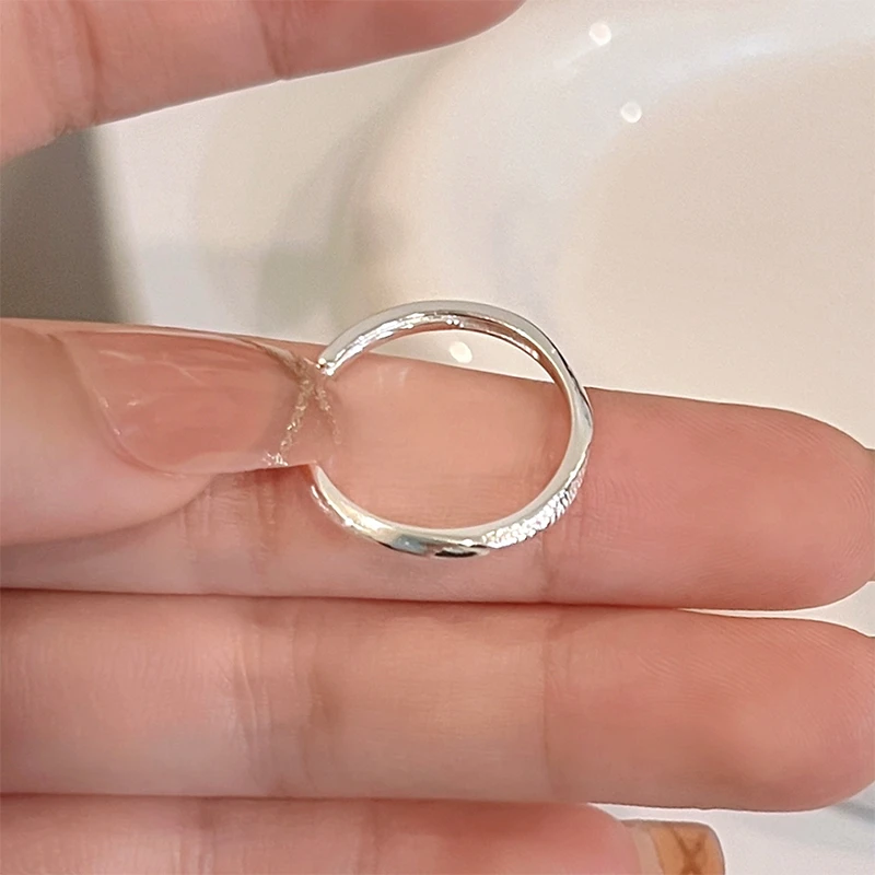 925银戒指 莫比乌斯开口戒指女银色素圈简约百搭情侣食指戒YS165