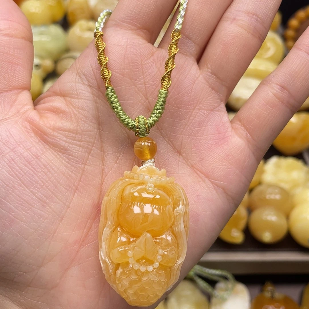 蜜蜡裸石未镶嵌蜜蜡