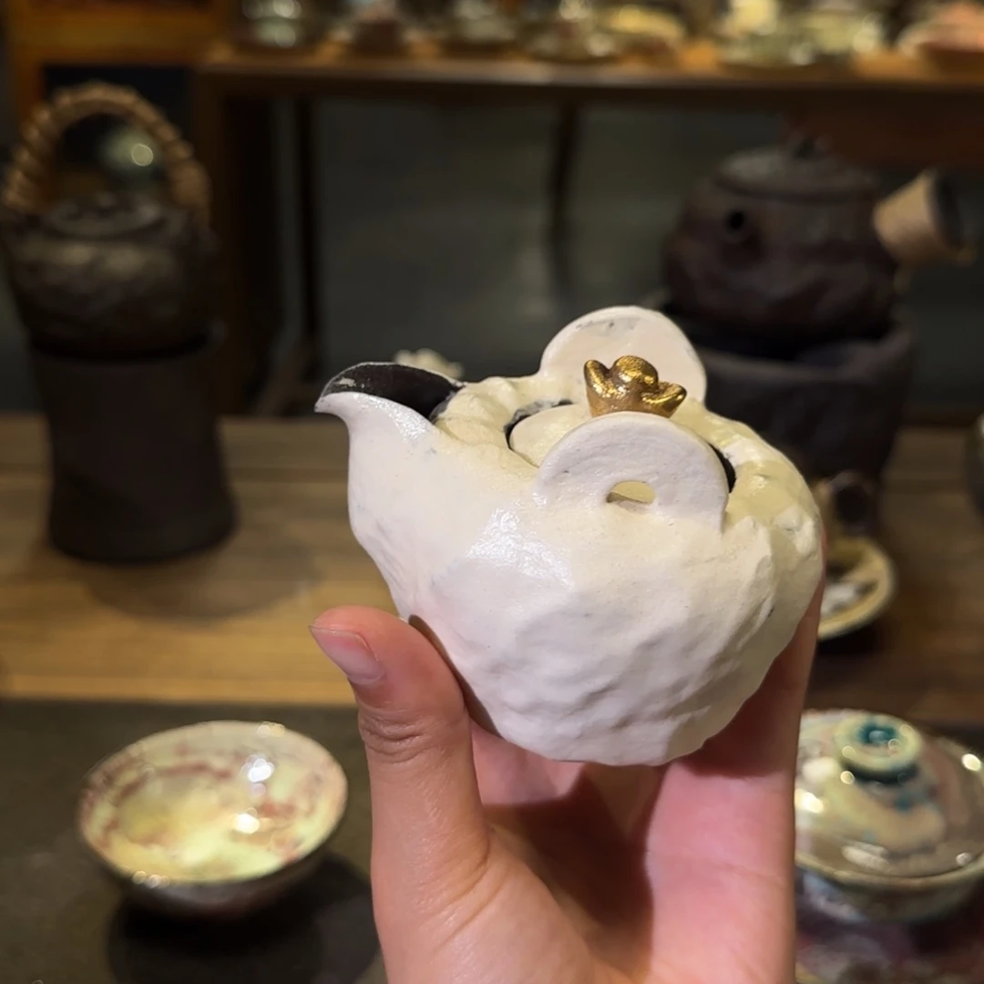 景德镇手续器皿了