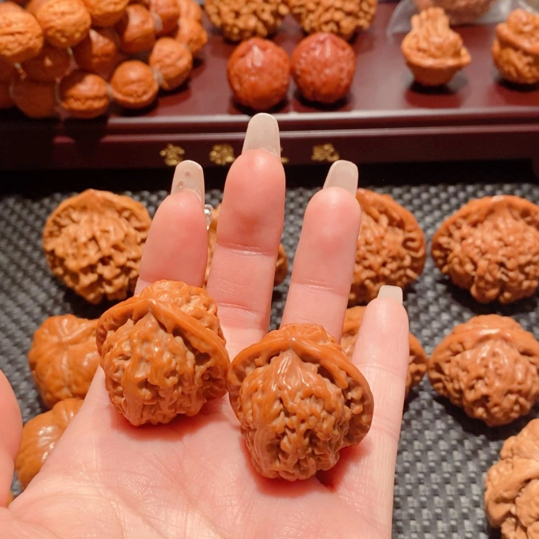 文玩核桃把件阁**悦白狮子