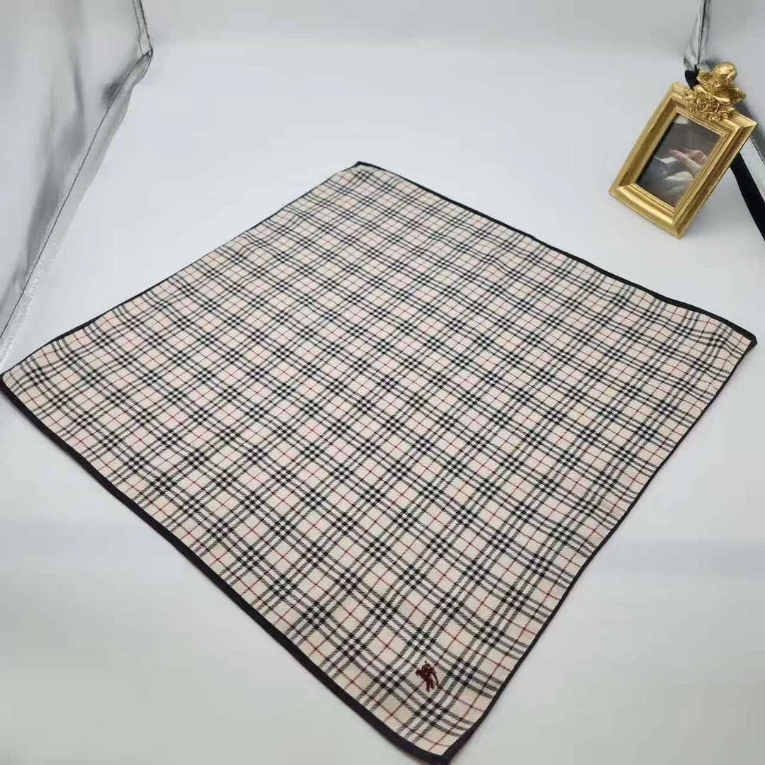 95新 BURBERRY/博柏利 海囤/巴宝莉/丝巾千鸟格围巾格子/yy10143