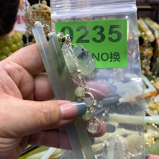 凝***栖蛇纹石玉未镶嵌发簪