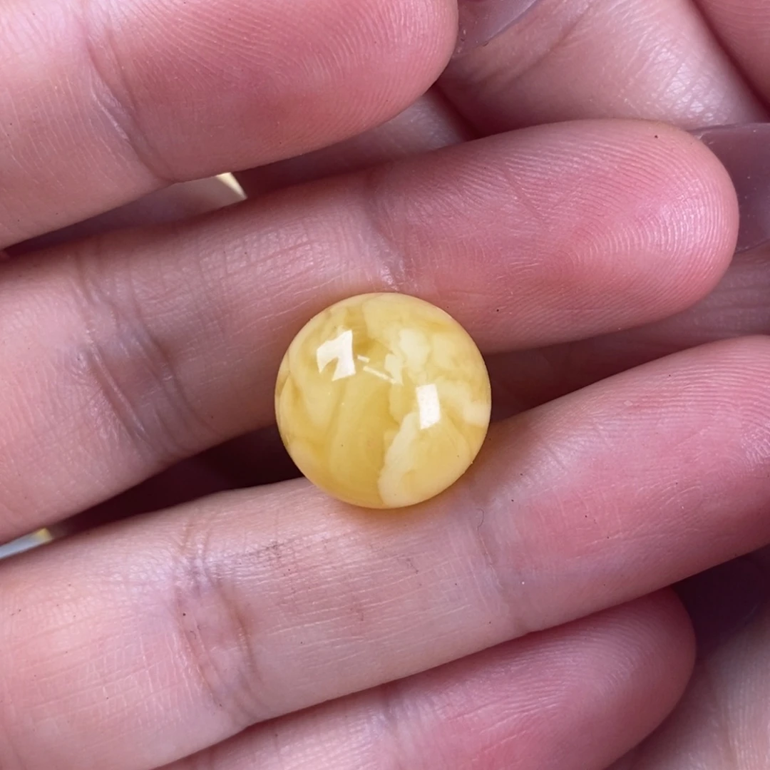 琥珀裸石未镶嵌蜜蜡