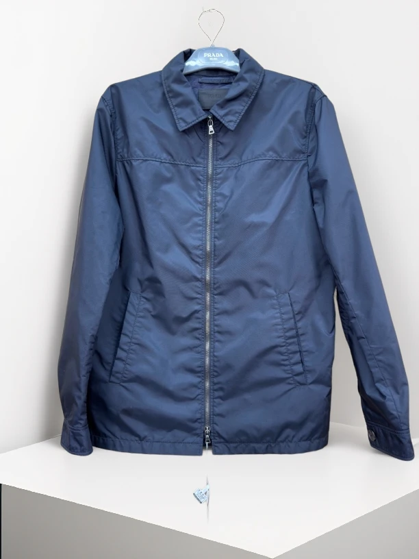 99新 Prada/普拉达 尼龙防风夹克/99新/46/工价12800