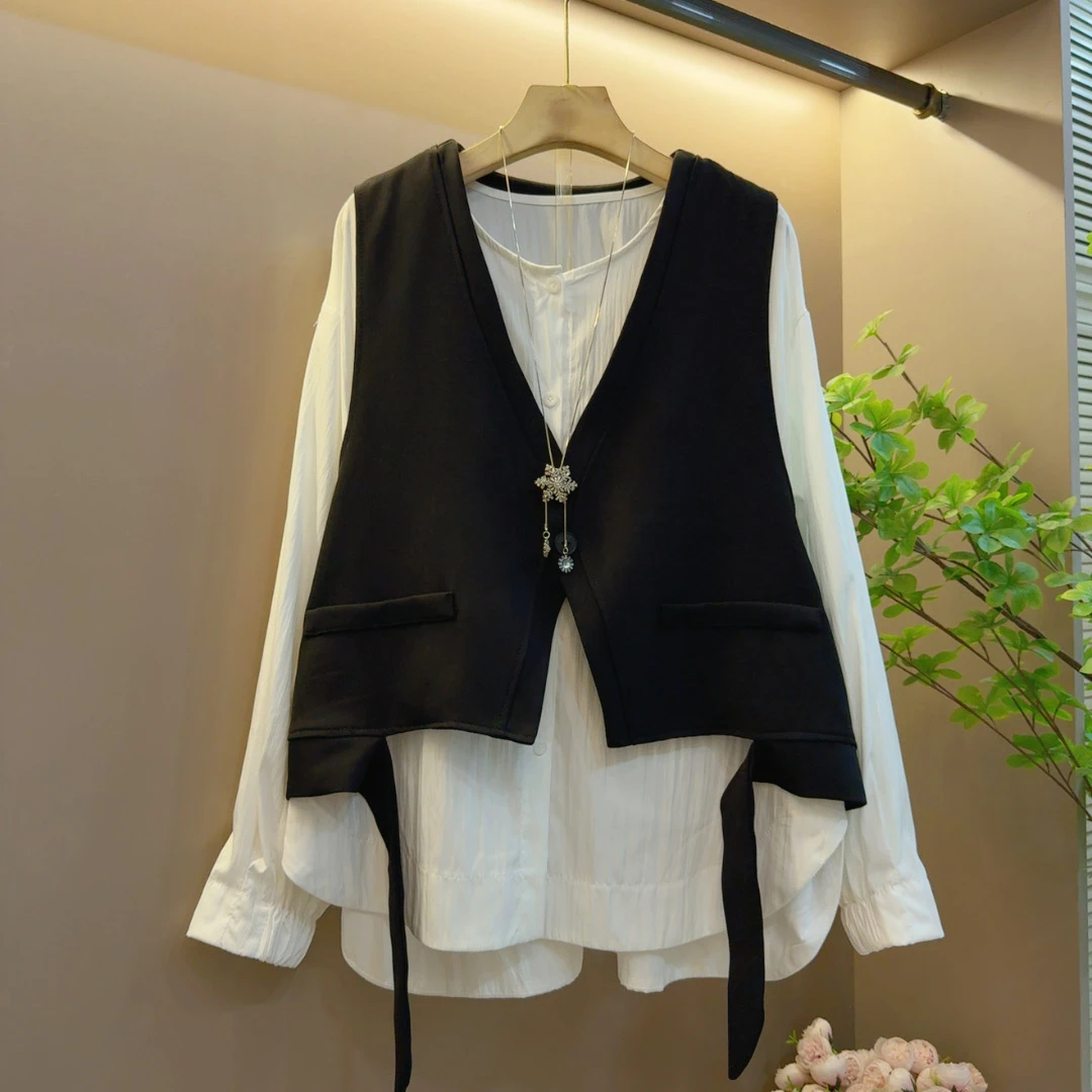 韩版时尚显瘦圆领百搭上衣不规则宽松马甲两件套（长64左右）