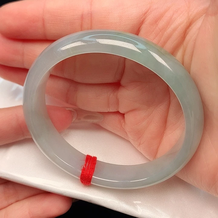 未镶嵌手镯翡翠贵妃 55