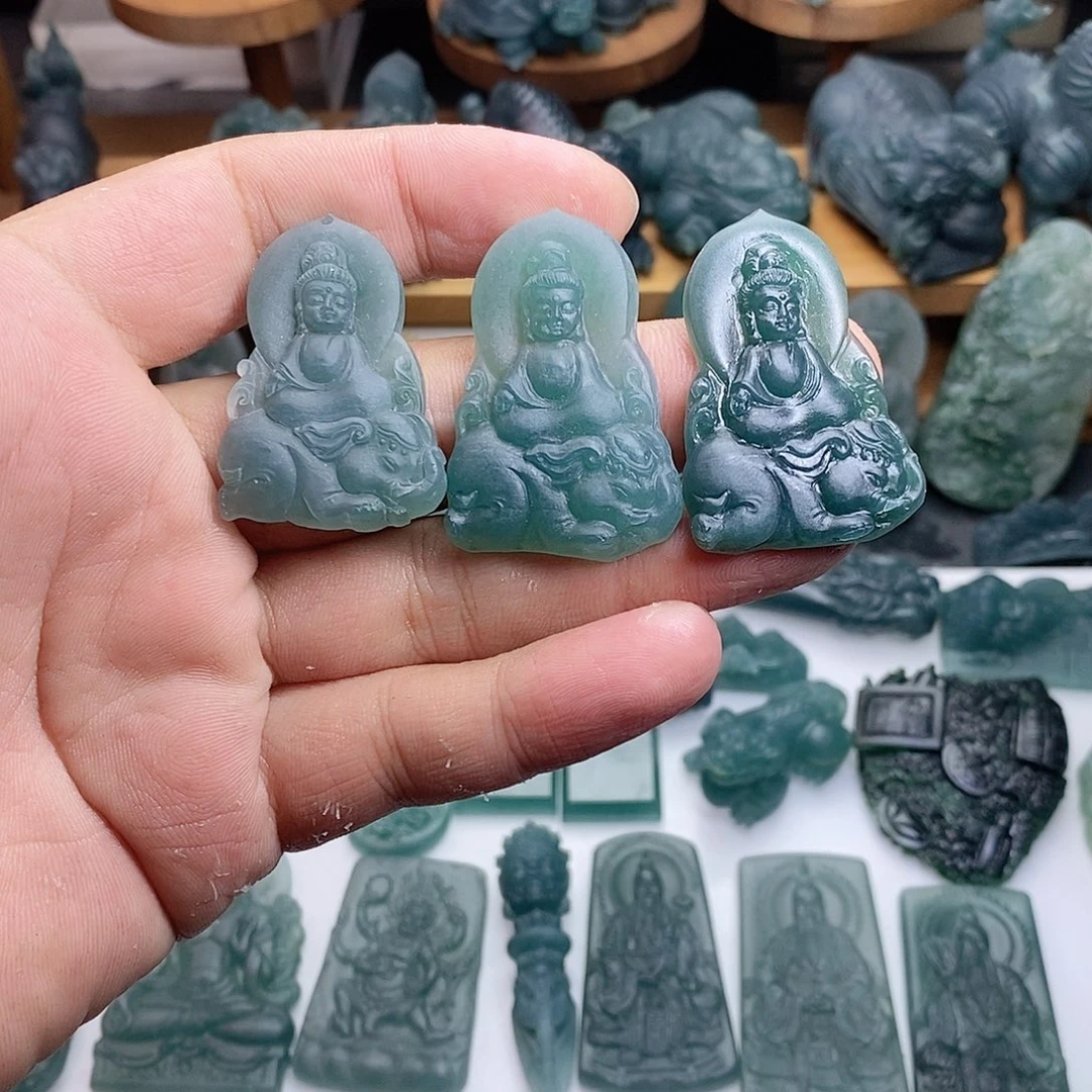 （***）定制翡翠未镶嵌宝宝佛