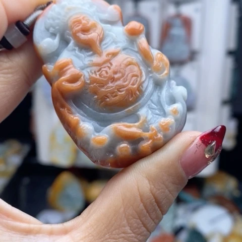 翡翠颈饰未镶嵌主*翡翠