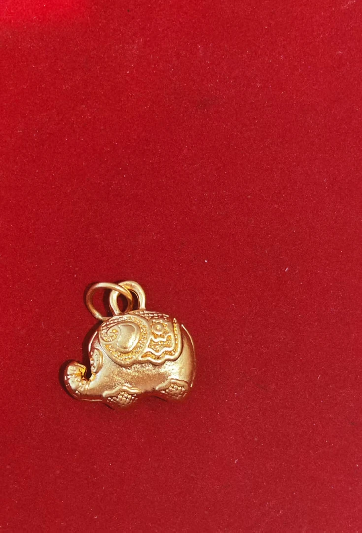 足金 墩墩象小吊坠