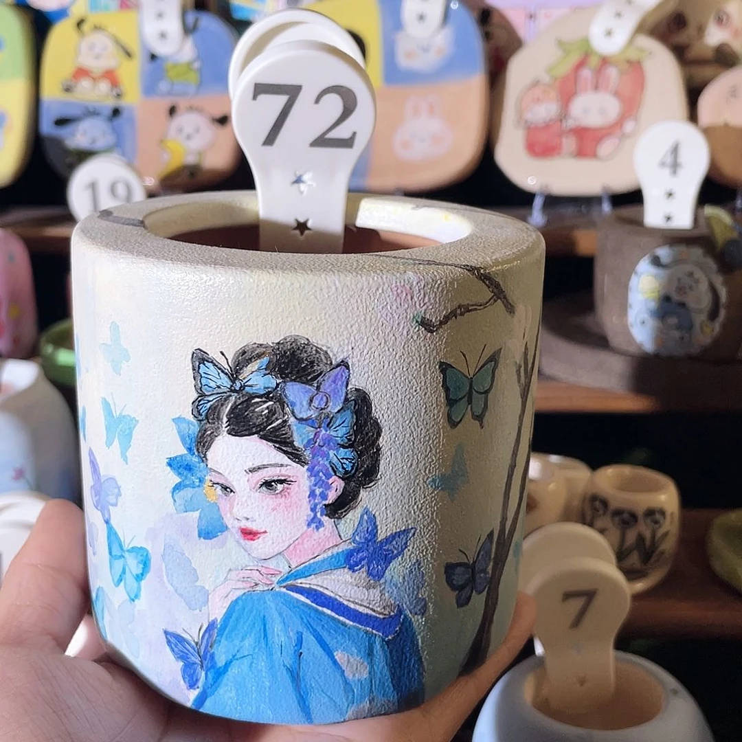 72……手工手绘花盆