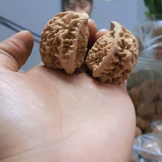 【闪购商品】把件文玩核桃44蛇头