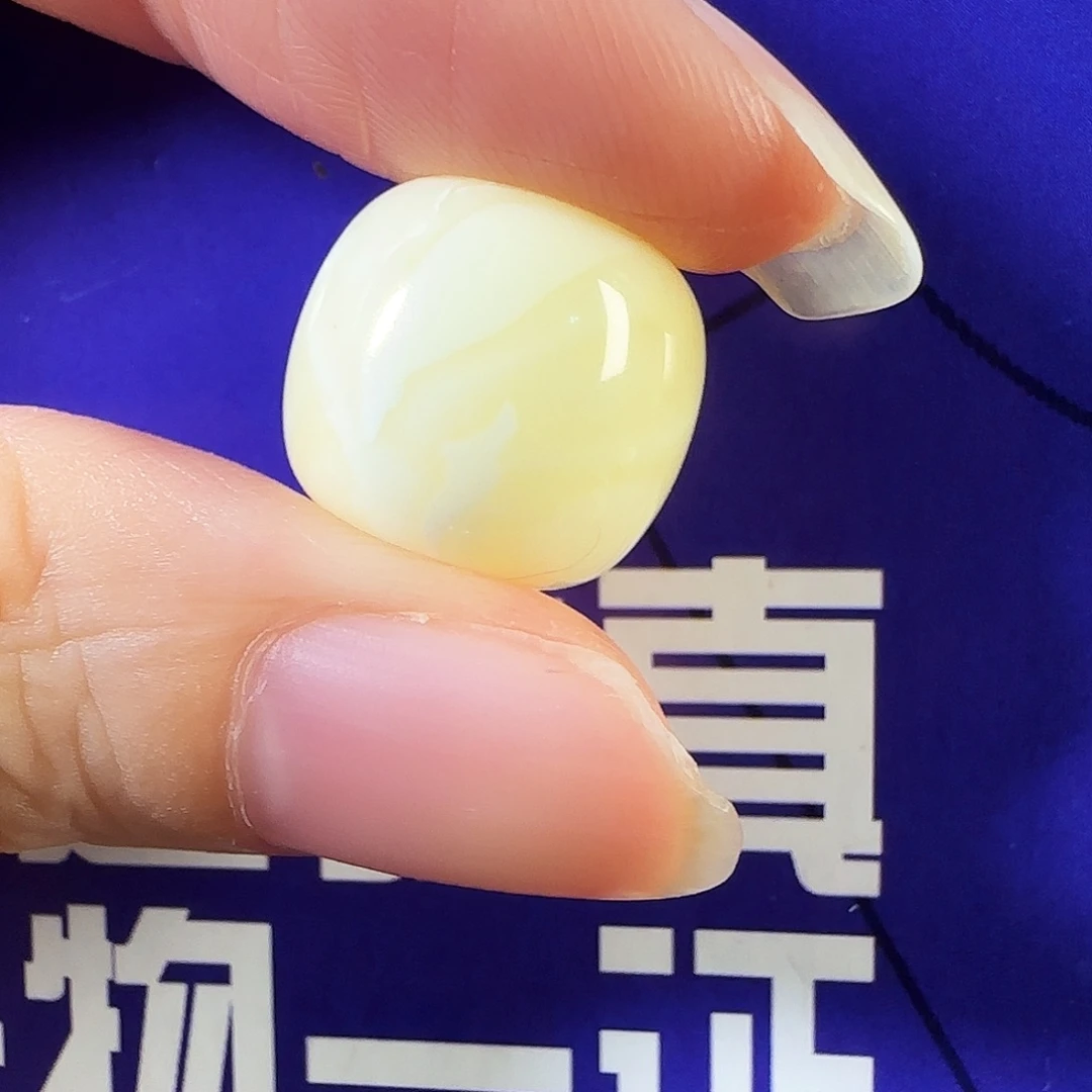 蜜蜡未镶嵌颈饰14.1mm瓷白老型