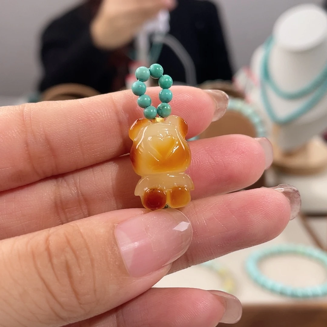 蜜蜡未镶嵌裸石蜜蜡小熊