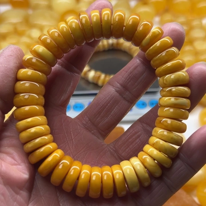 琥珀（矿物珀）未镶嵌裸石