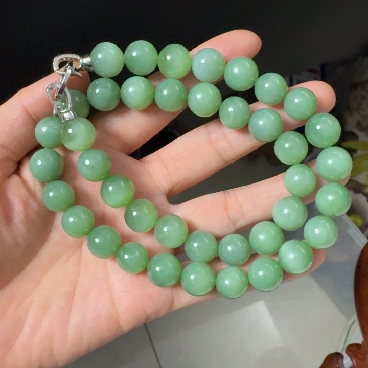 和田玉未镶嵌颈饰粉绿猫眼12