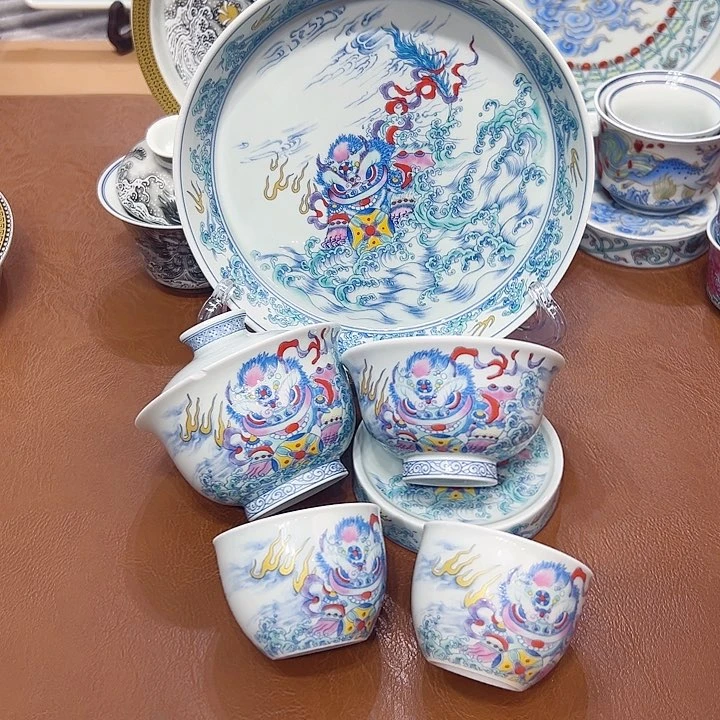 摆件陶景德镇陶瓷协会会长等荣誉多次荣获