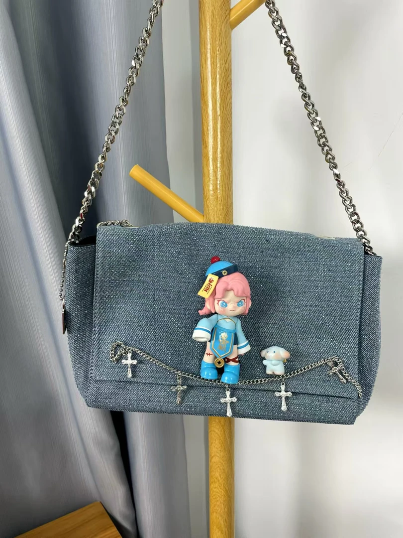 原创潮玩娃包真皮doar鬼怪正版百无禁忌腋下斜挎腋下女包