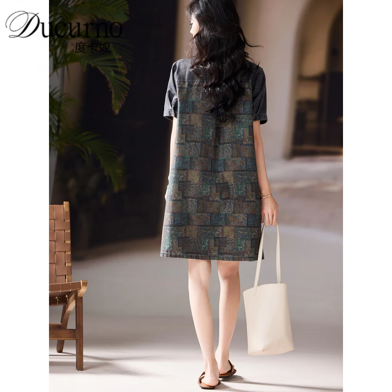 气质印花拼接牛仔连衣裙女2025年夏季新款高级感显瘦大码裙子女装