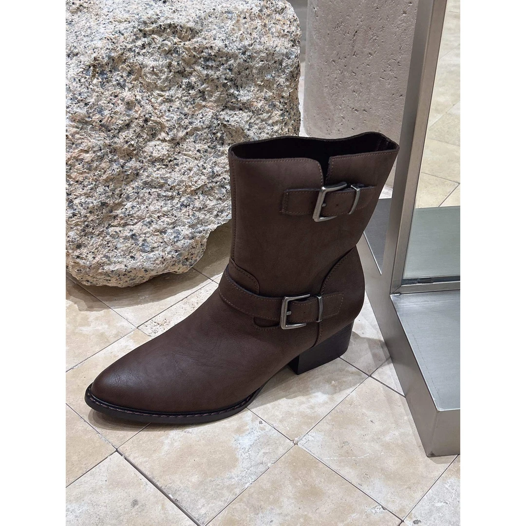 【广州唯品】新款气质优雅尖头短靴短靴D7151198