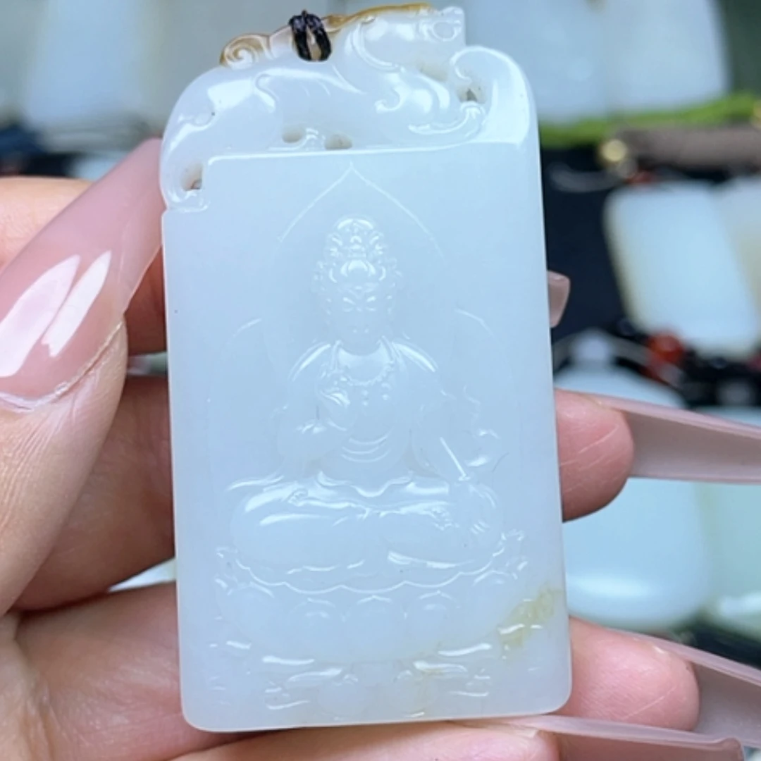 【闪购商品】颈饰未镶嵌和田玉