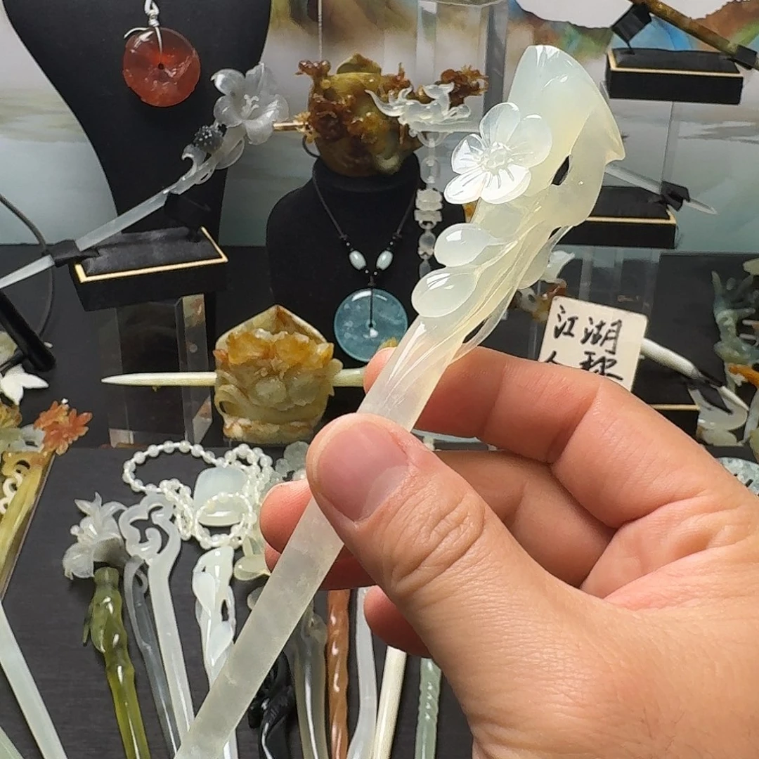 蛇纹石玉未镶嵌发饰