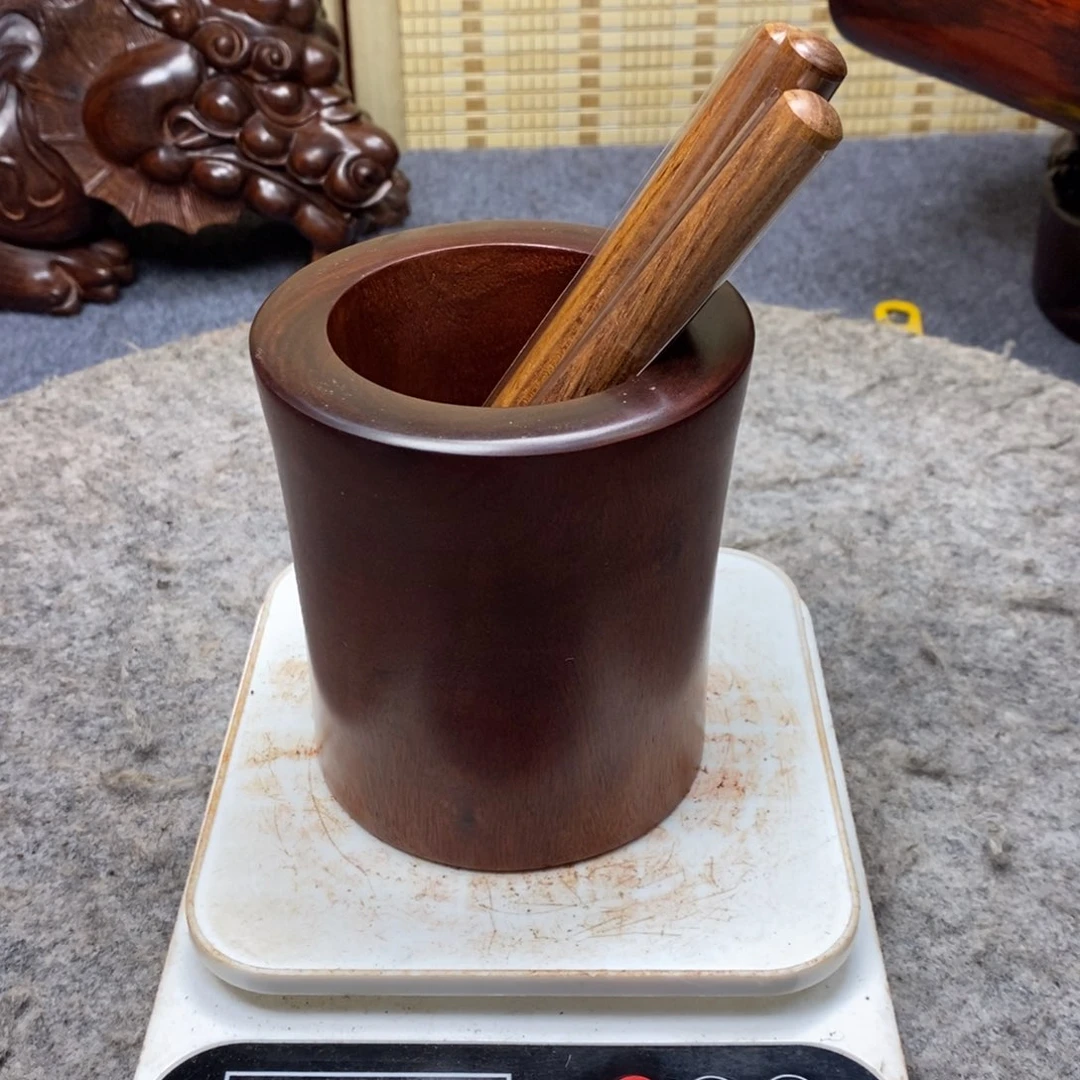 木丁*?小叶紫檀笔筒。