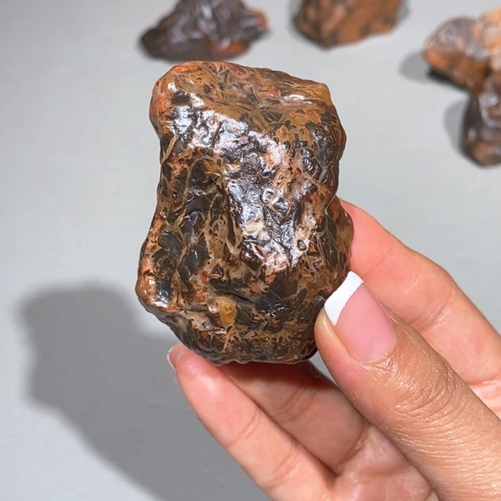 玛瑙/玉髓车挂合金石****缘17