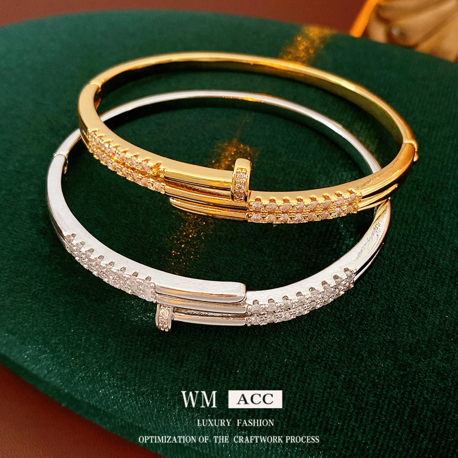 真金电镀锆石三层钉子卡扣手镯时尚复古轻奢手环小众