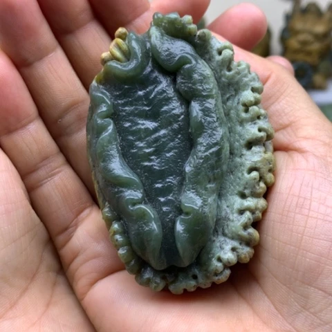【闪购商品】未镶嵌岫岩河磨玉（透闪石质玉）把件孙*东