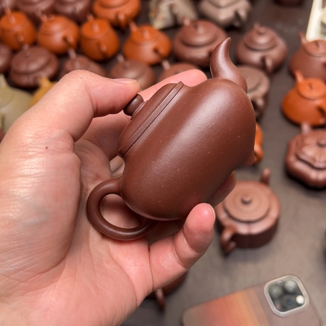 披***房紫砂茶壶宜兴紫砂壶的制作