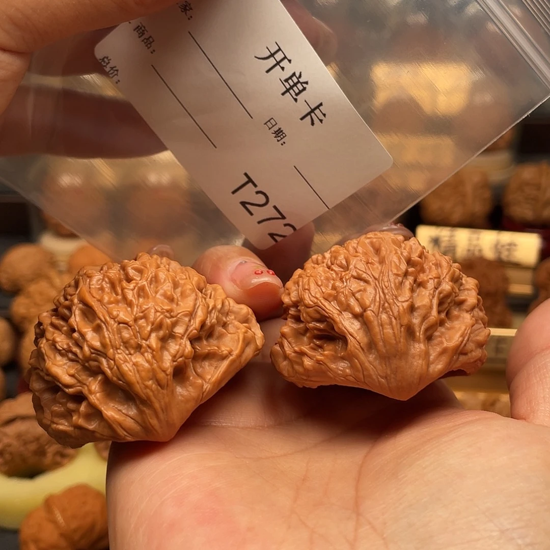 达***观把件文玩核桃蛇王47。272