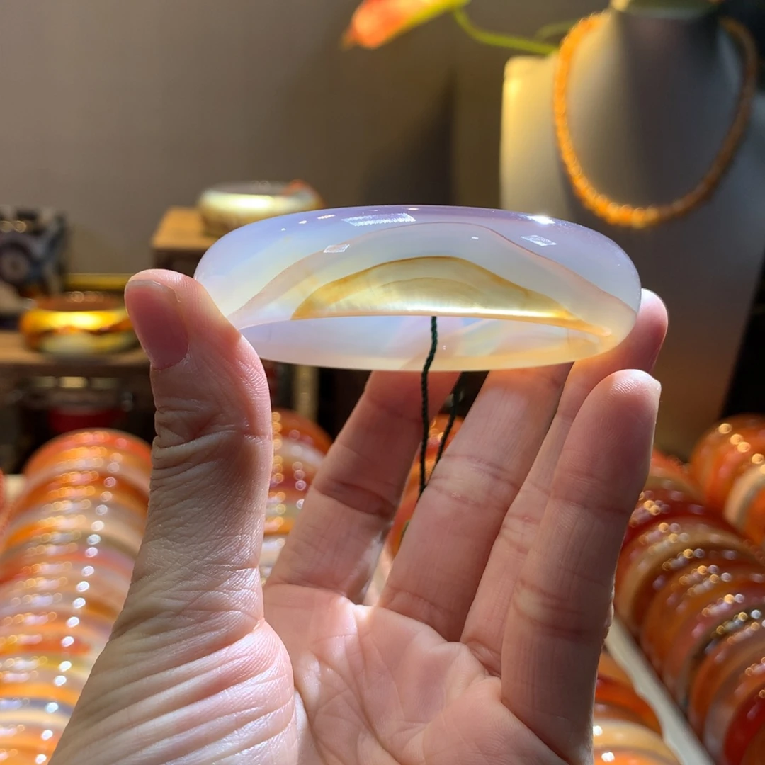 玛瑙/玉髓未镶嵌手镯75号