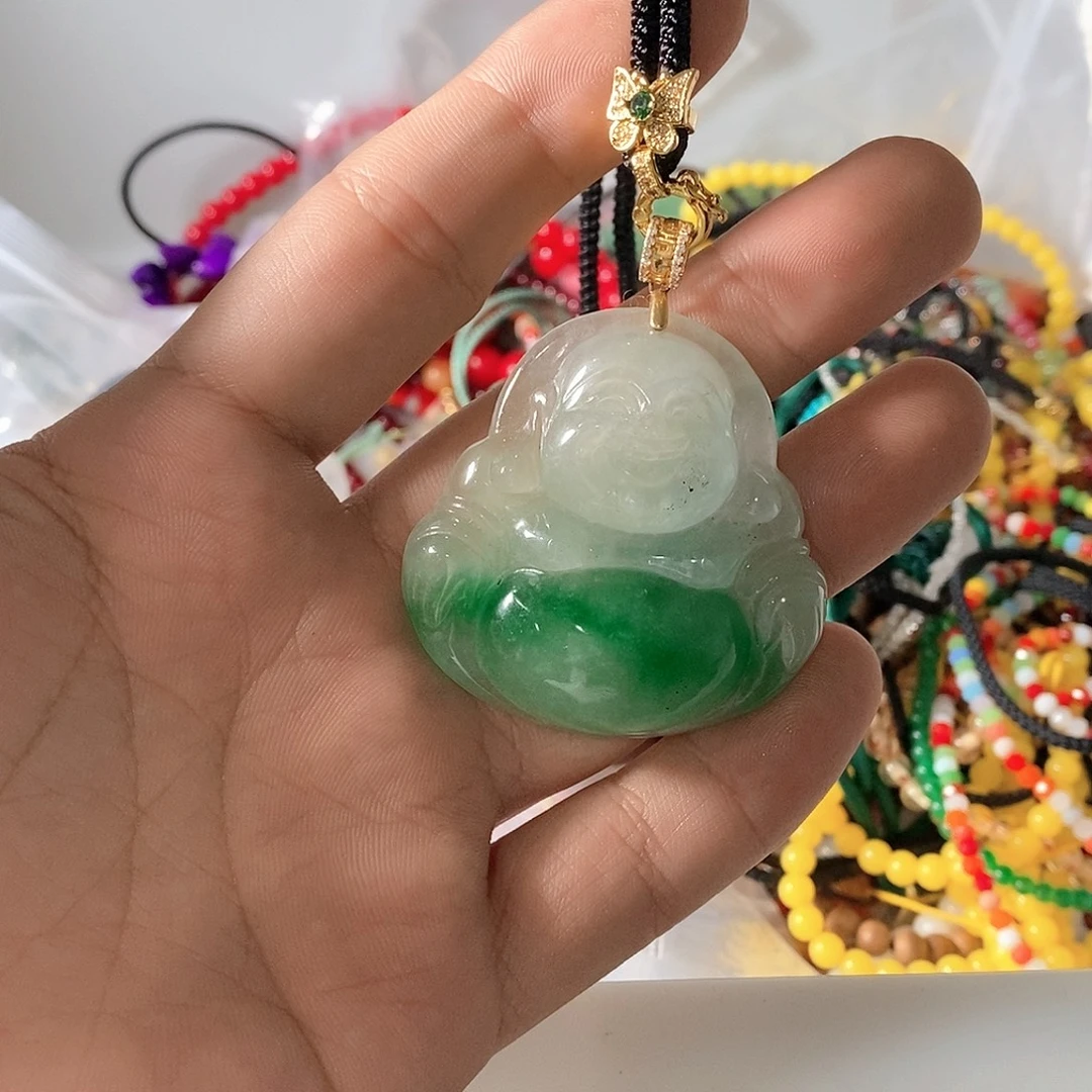 只买单纯的吊坠，没带链子，属的性质。