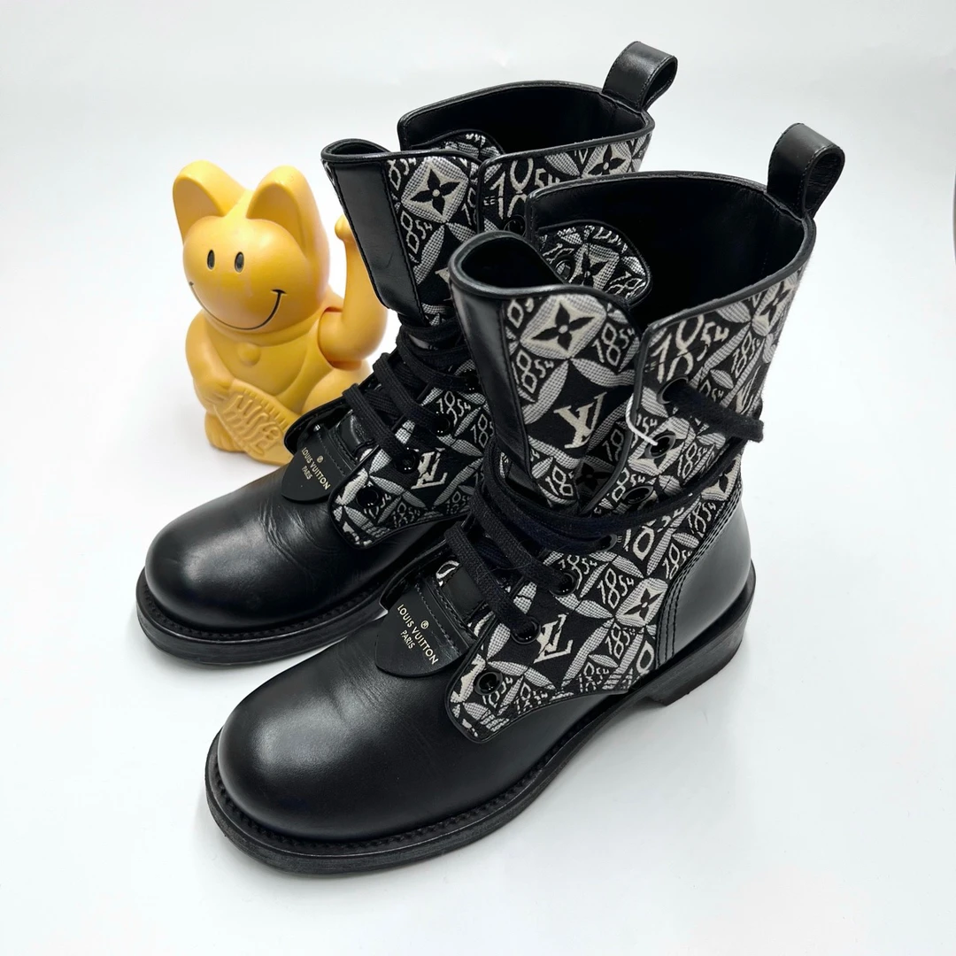 99新 LouisVuitton/路易威登 36码/黑色靴子休闲鞋/BB0585