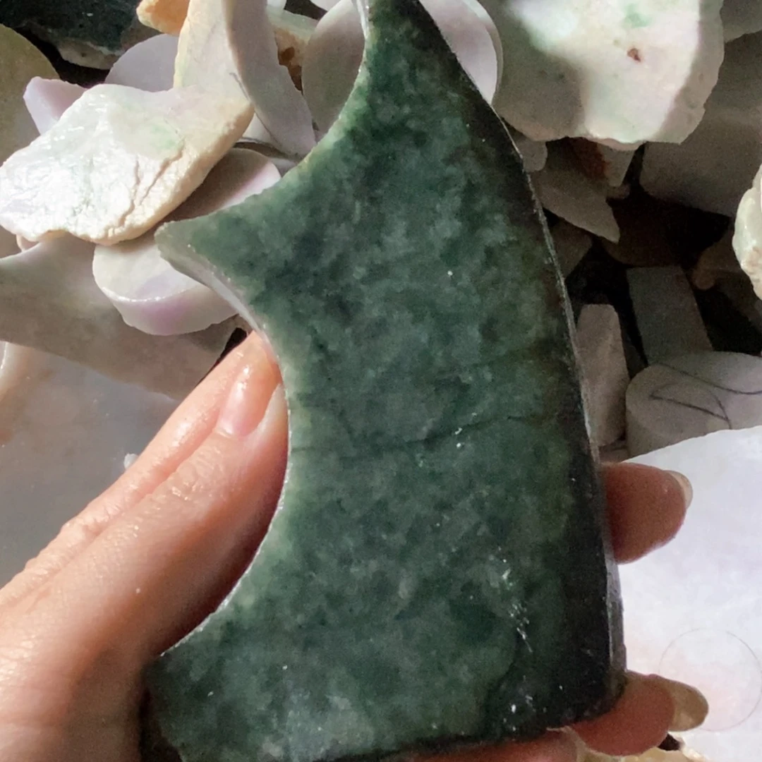 翡翠未镶嵌颈饰天然翡翠