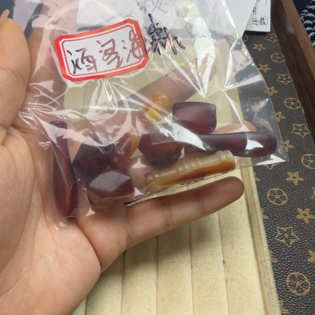 酒***森玛瑙/玉髓未镶嵌珠宝半成品