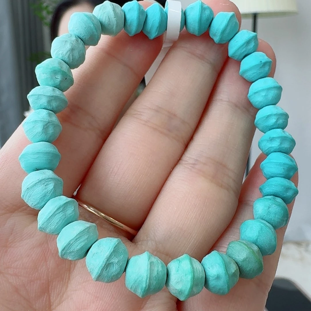 未镶嵌绿松石珠宝奇石