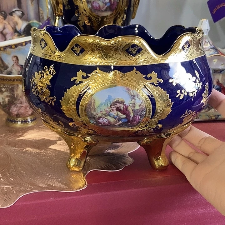 瓷片微瑕……………………………………