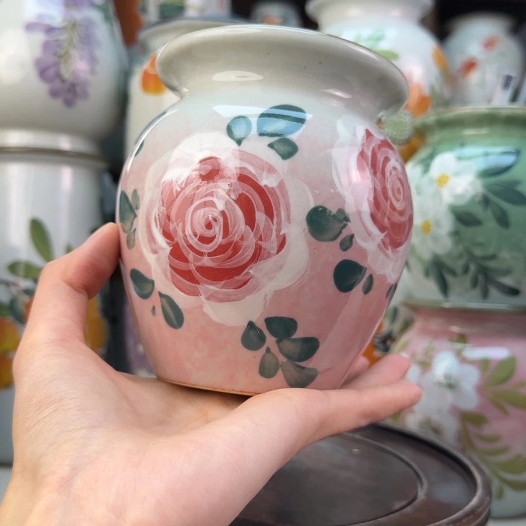 景德镇纯手绘陶瓷花瓶