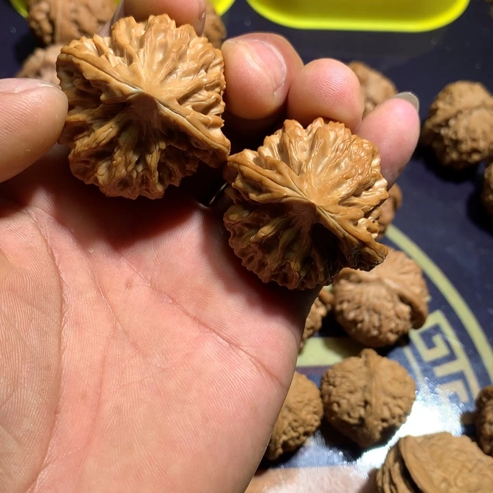 文玩核桃吊坠龙门涧42